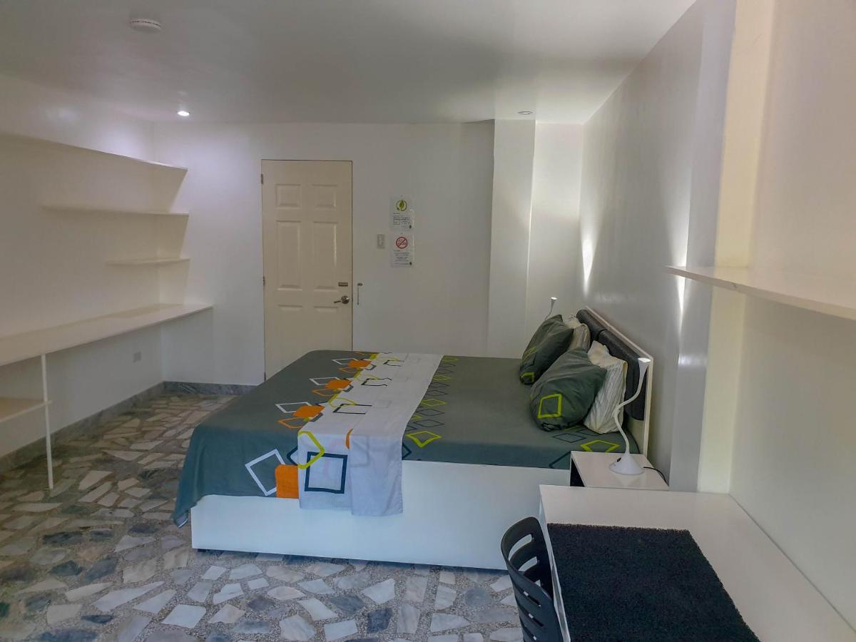 The Three P Beach Resort & Dive Center Agnay Экстерьер фото